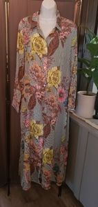 Floral Duster with Pinstripe Size L (12-14)